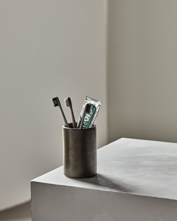 mug gris foncé MKDATURA | Meraki