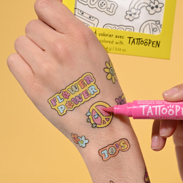 70A coloring tattoo - ANNÉES 70 | Nailmatic