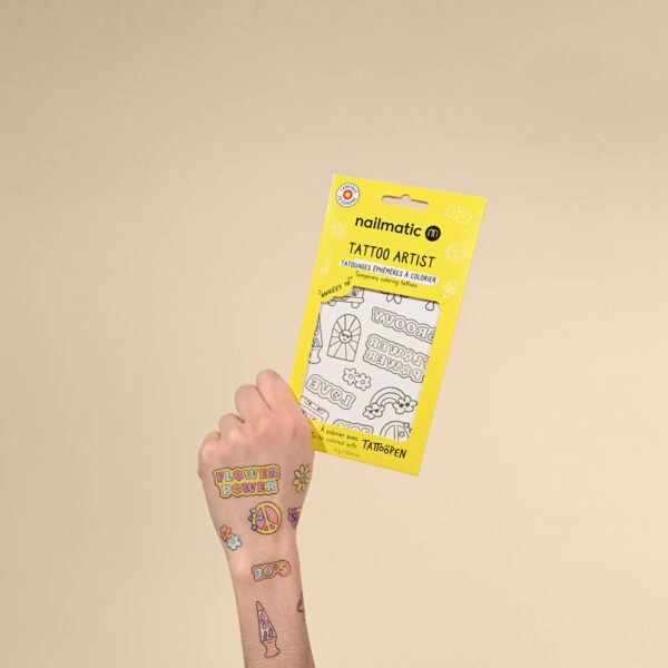 70C coloring tattoo - ANNÉES 70 | Nailmatic