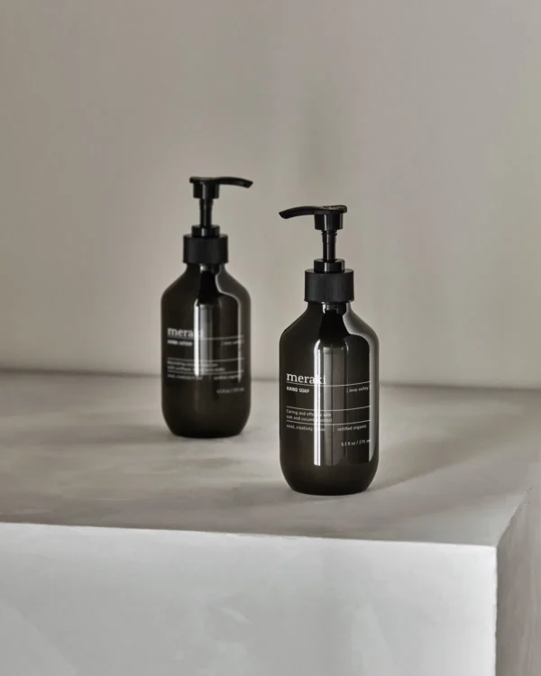 Simple hand care deep valley | Meraki