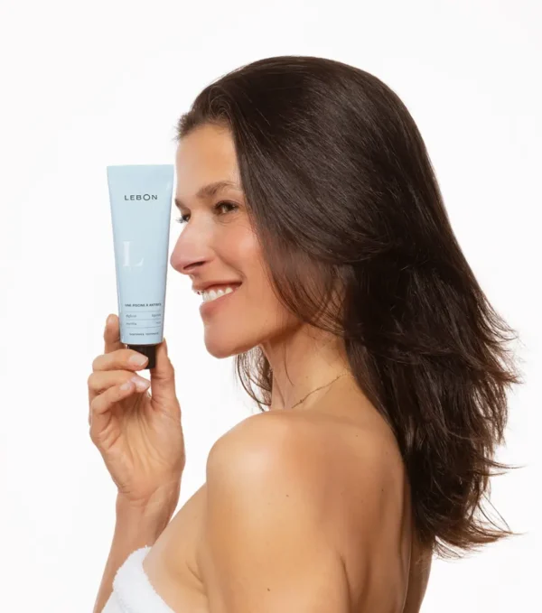 _04A3343_UPAA_web dentifrice une piscine à antibes | Lebon