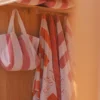 Drap de plage 100 x 200 cm limonade rose | PLACE RESERVEE