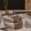 Trousse de toilette sable | PLACE RESERVEE