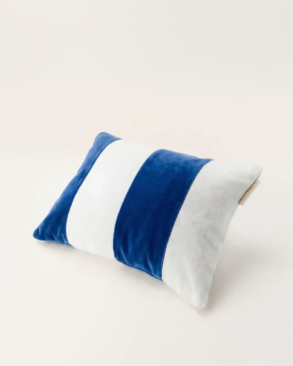 Coussin PLACE RESERVEE (Bleu Mykonos) Coussin Bleu Mykonos 30x40 Cm | Place Reservee