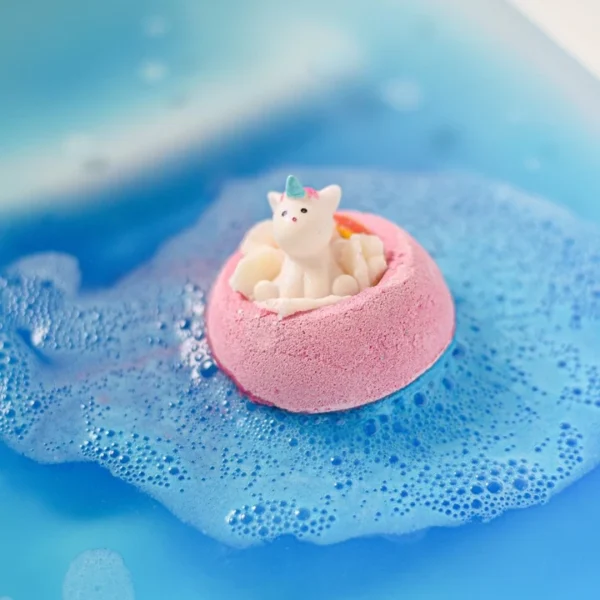 Borntobeaunicorn-2_720x Bath bomb To Be Unicorn | Bomb Raw