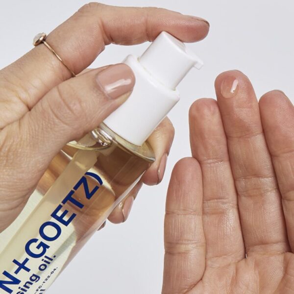 face-facial-cleansing-oil facial Cleansing Oil 120 Ml | Malin + Goetz