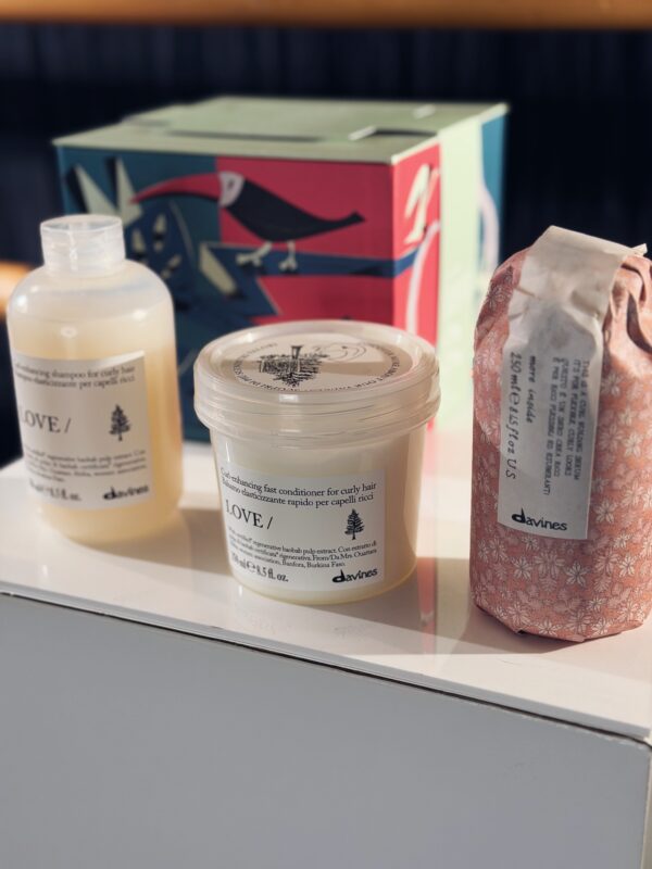 BRUISSEMENT TROPICAL | LOVE CURL